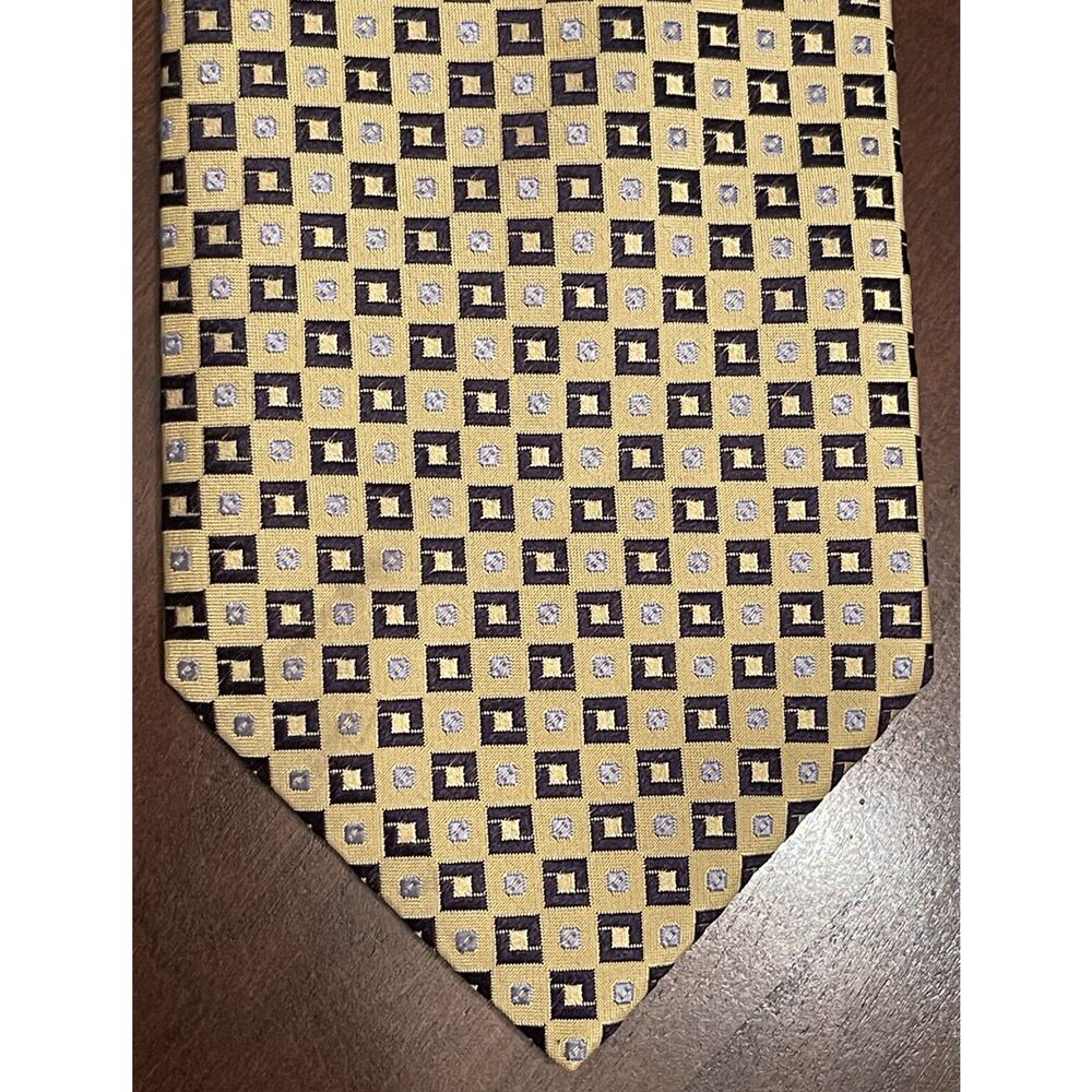 Kirkland Signature Gold Black 100% Silk Men’s Neck Tie Made In Italy